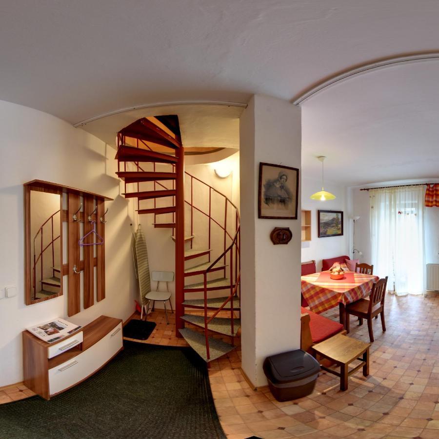 Penzion U Lesa Ceske Budejovice Bagian luar foto